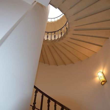Queen Verona Luxury Apartment 外观 照片