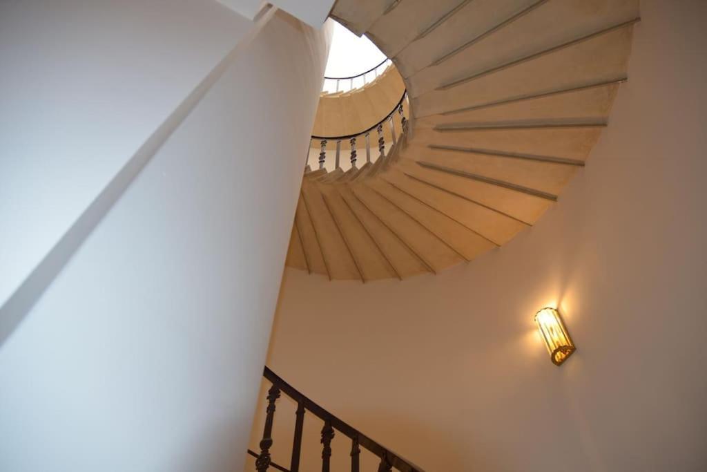Queen Verona Luxury Apartment 外观 照片